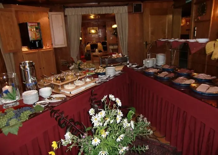 Panorama Kaserer فندق 3*